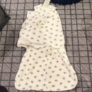 Halo White Sleep Sack with Gray Bug Print - Kids Pajamas